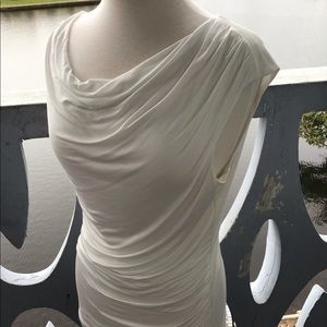 Classiques Entier Women’s Slimming Accentuated White Short Sleeve Blouse Shirt